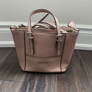 Guess Crossbody Bag in Rose Gold